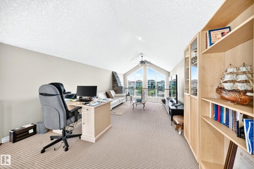 Office - 352 Ozerna Road, Edmonton, AB 