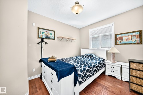 Bedroom - 352 Ozerna Road, Edmonton, AB 
