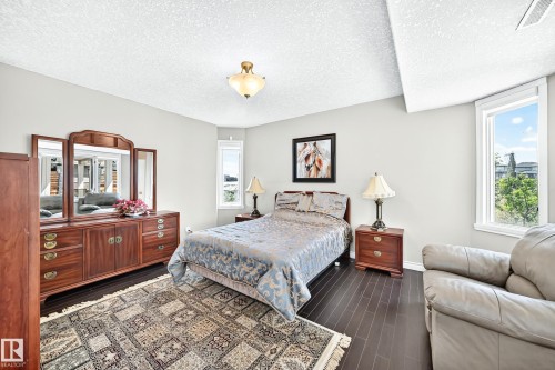 Bedroom - 352 Ozerna Road, Edmonton, AB 