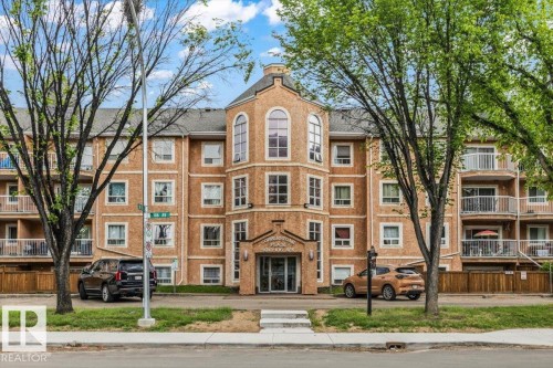 113 9010 106 Avenue  Edmonton, AB T5H 4K3