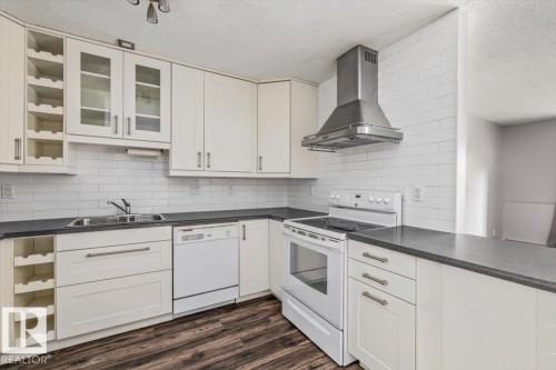 113 9010 106 Avenue, Edmonton, AB 