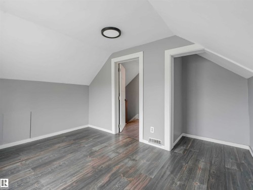 9911 161 Street, Edmonton, AB 