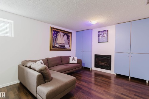 1289 Cunningham Drive, Edmonton, AB 