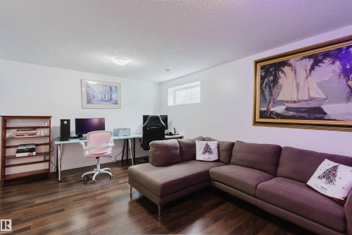 1289 Cunningham Drive, Edmonton, AB 