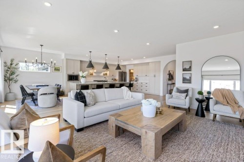 10 Redwing Wynd, St. Albert, AB - Indoor Photo Showing Living Room