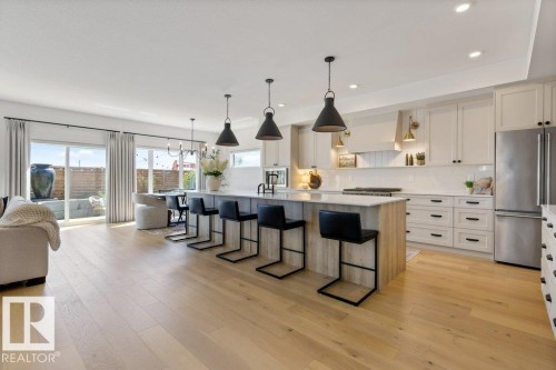 10 Redwing Wynd, St. Albert, AB - Indoor Photo Showing Kitchen With Upgraded Kitchen
