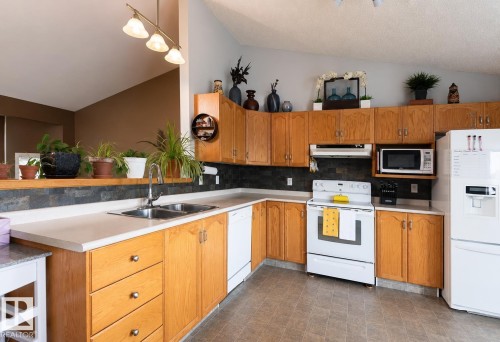 4804 45 Street, Cold Lake, AB 