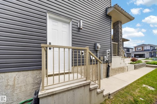92 Lakeland Crescent, Beaumont, AB 