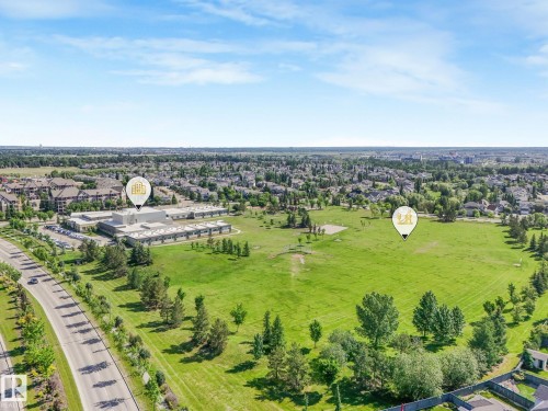 Expansive green space and surrounding developed residential areas - 3 1641 James Mowatt Trail, Edmonton, AB 