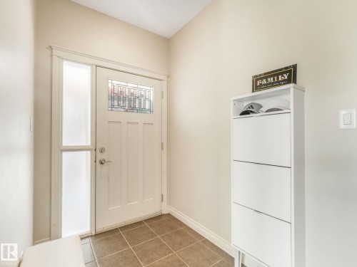 Entrance foyer - 3 1641 James Mowatt Trail, Edmonton, AB 