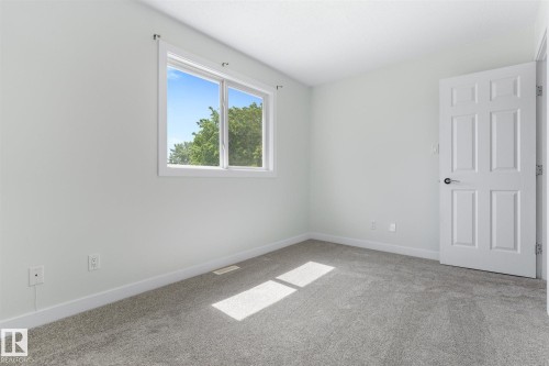 5212 146 Avenue, Edmonton, AB 