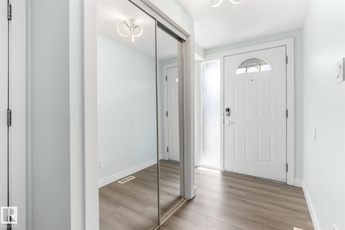 5212 146 Avenue, Edmonton, AB 