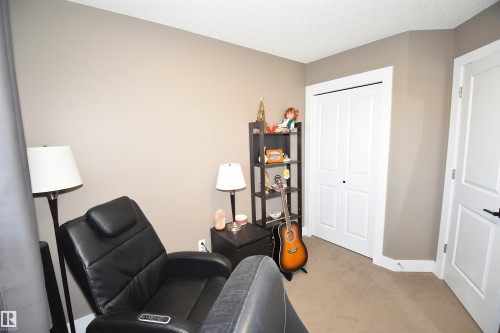 5223 Chappelle Road, Edmonton, AB 