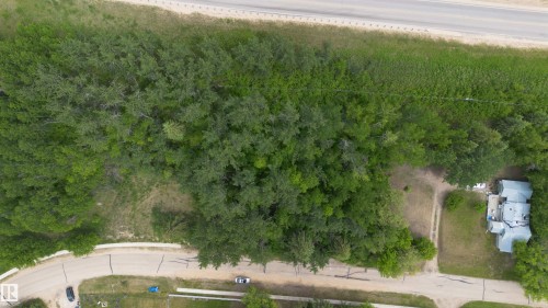 31 Crescent Drive, Fort Assiniboine, AB 