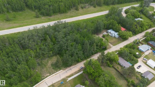 31 Crescent Drive, Fort Assiniboine, AB 