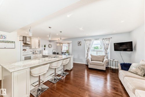 11240 167B Avenue, Edmonton, AB 