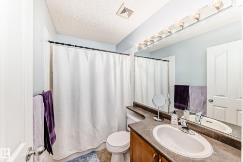 11240 167B Avenue, Edmonton, AB 