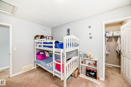 11240 167B Avenue, Edmonton, AB 