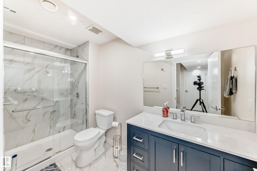 11240 167B Avenue, Edmonton, AB 