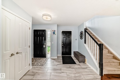 11240 167B Avenue, Edmonton, AB 