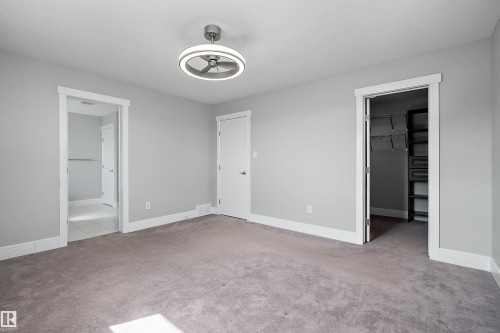5319 Schonsee Drive, Edmonton, AB 