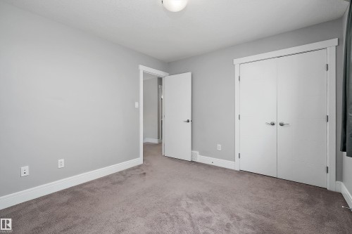 5319 Schonsee Drive, Edmonton, AB 