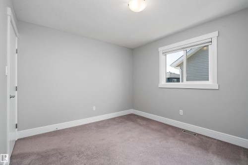 5319 Schonsee Drive, Edmonton, AB 