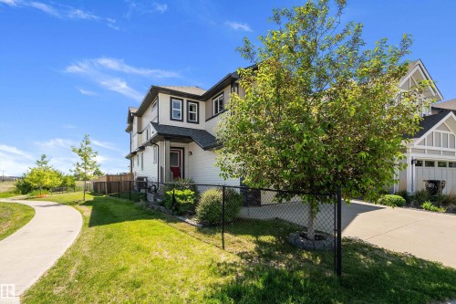 5319 Schonsee Drive, Edmonton, AB 