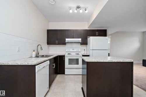 5319 Schonsee Drive, Edmonton, AB 