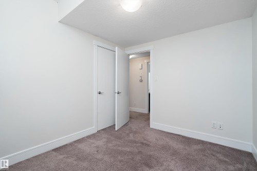 5319 Schonsee Drive, Edmonton, AB 