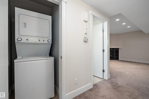 5319 Schonsee Drive, Edmonton, AB 
