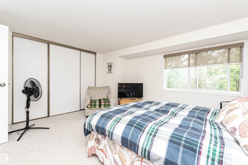 Bedroom - 18 Walden Park, St. Albert, AB 