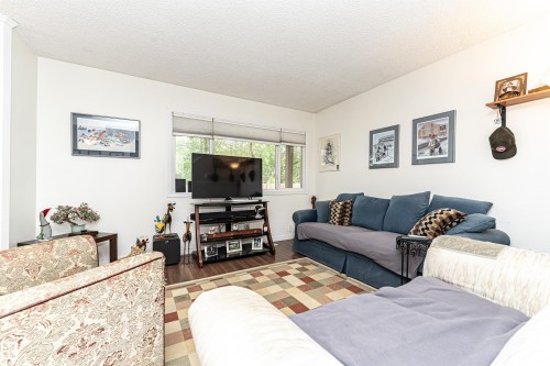 Living room - 18 Walden Park, St. Albert, AB 