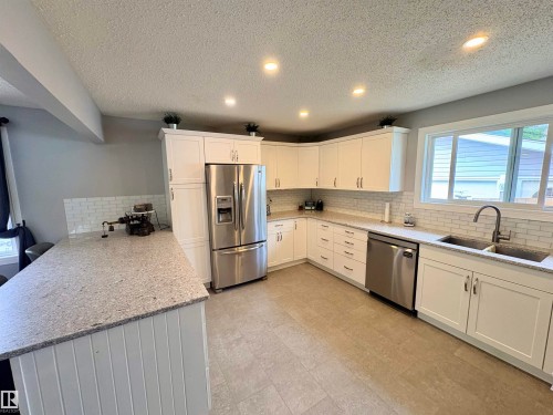 41 Abbey Crescent, St. Albert, AB 