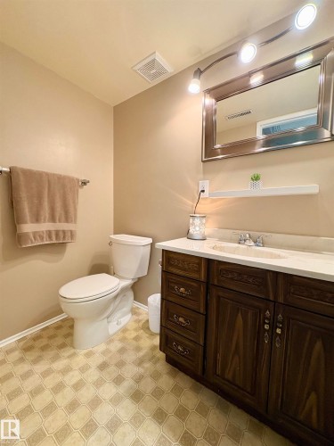 41 Abbey Crescent, St. Albert, AB 