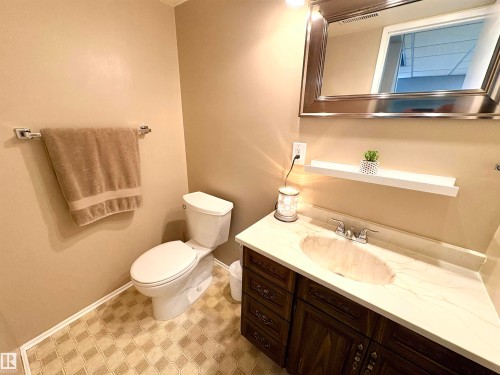 41 Abbey Crescent, St. Albert, AB 