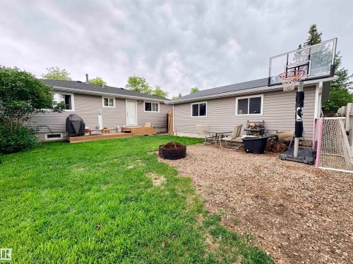 41 Abbey Crescent, St. Albert, AB 