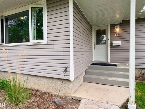41 Abbey Crescent, St. Albert, AB 
