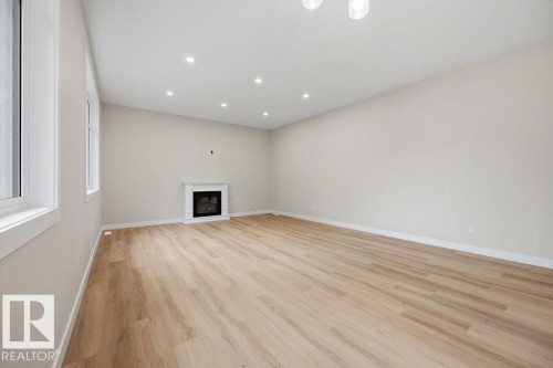 Living room - 6204 150 Avenue, Edmonton, AB 