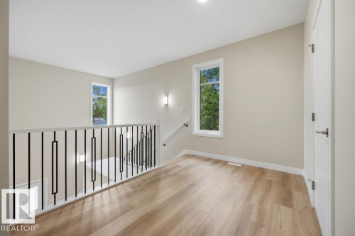 Empty room - 6204 150 Avenue, Edmonton, AB 