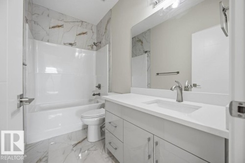 Bathroom - 6204 150 Avenue, Edmonton, AB 