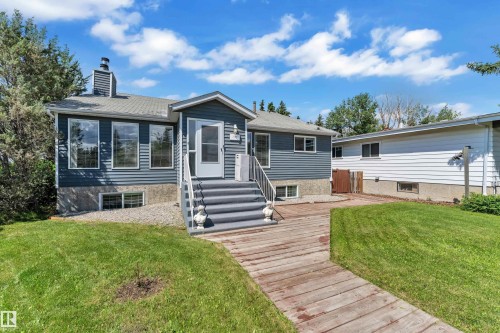 2219 Millbourne Road W, Edmonton, AB 