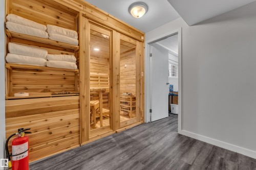 2219 Millbourne Road W, Edmonton, AB 