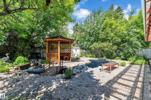 2219 Millbourne Road W, Edmonton, AB 