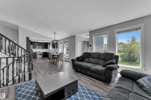 2219 Millbourne Road W, Edmonton, AB 