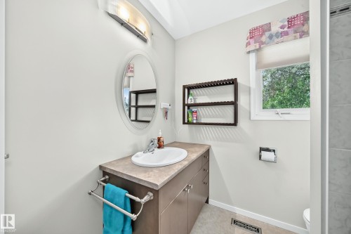 10210 154 Street, Edmonton, AB 