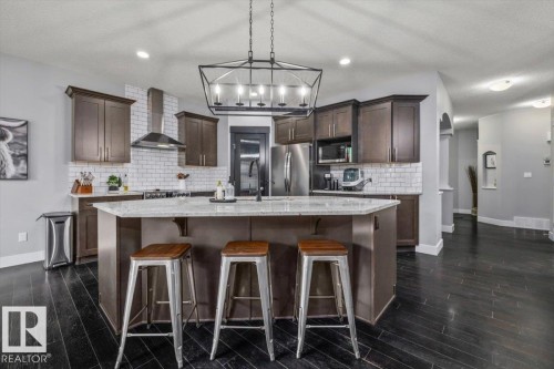 13023 207 Street, Edmonton, AB 