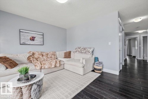 13023 207 Street, Edmonton, AB 