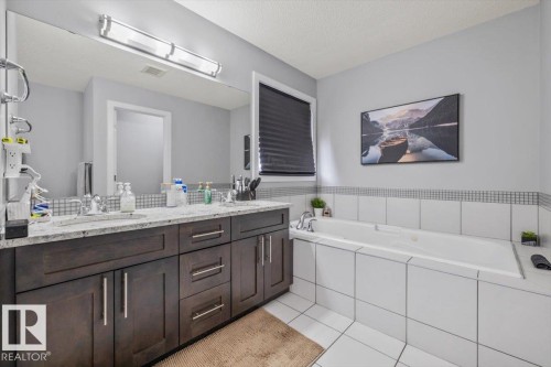 13023 207 Street, Edmonton, AB 
