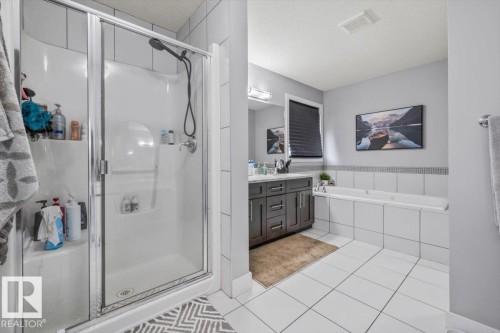13023 207 Street, Edmonton, AB 